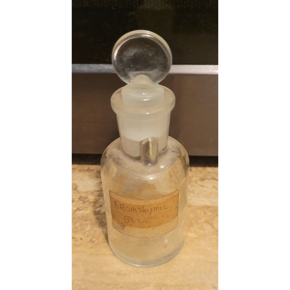 Vtg T.C.W. Wheaton Chemical Apothecary Medicine Bottle
